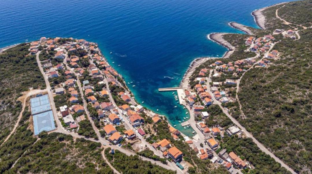 Foissner Apartments Zavalatica Bagian luar foto