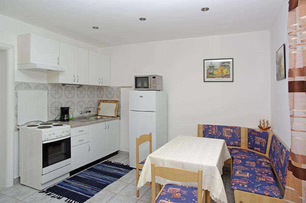 Foissner Apartments Zavalatica Bagian luar foto